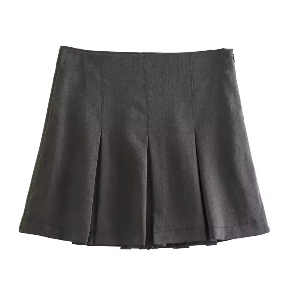 Pleated Mini skirt